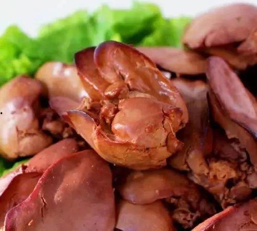 大瓜吃鸡肝视频,揭秘网红美食背后的故事