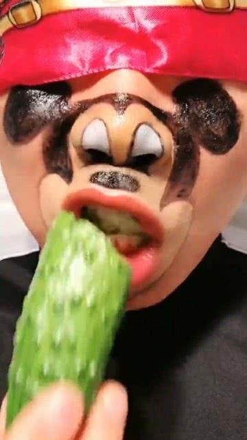 带你吃瓜米奇,解锁美食新体验