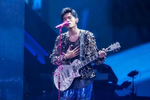 蔡依林演唱会吃瓜,揭秘幕后真相