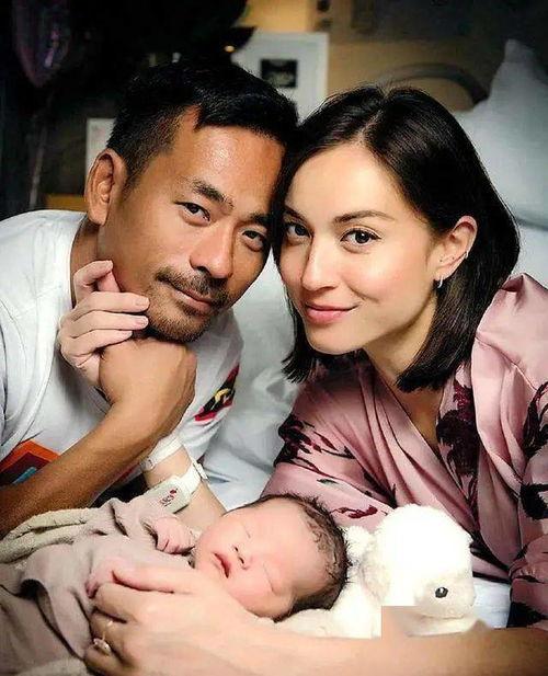 吃瓜离婚香港,吃瓜群众热议明星离婚事件